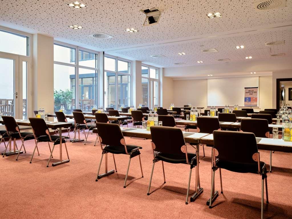 Flemings Conference Hotel 4*